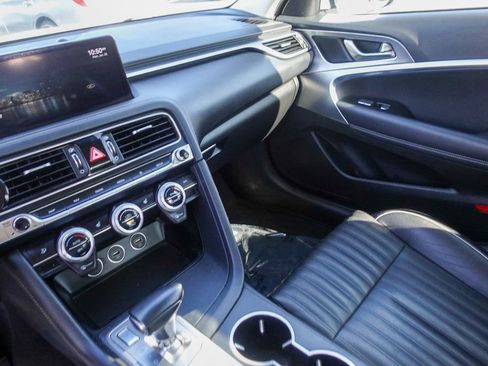 Used 2022 Genesis G70 3.3T image 21