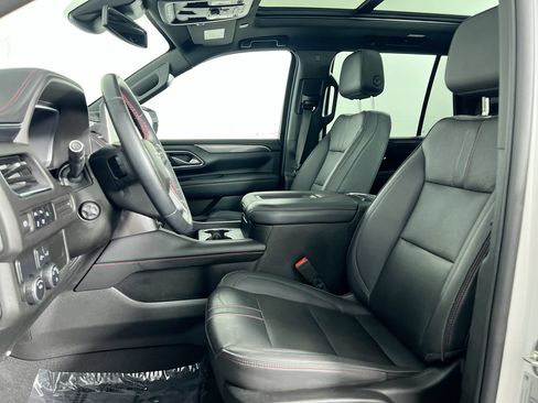 Used 2023 Chevrolet Tahoe RST w/ Luxury Package RWD image 12