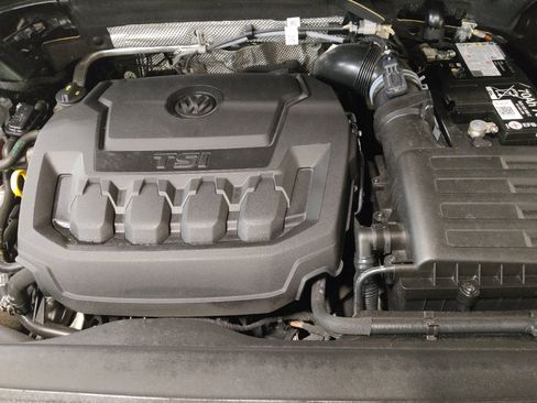Used 2024 Volkswagen Tiguan S AWD/4WD image 30