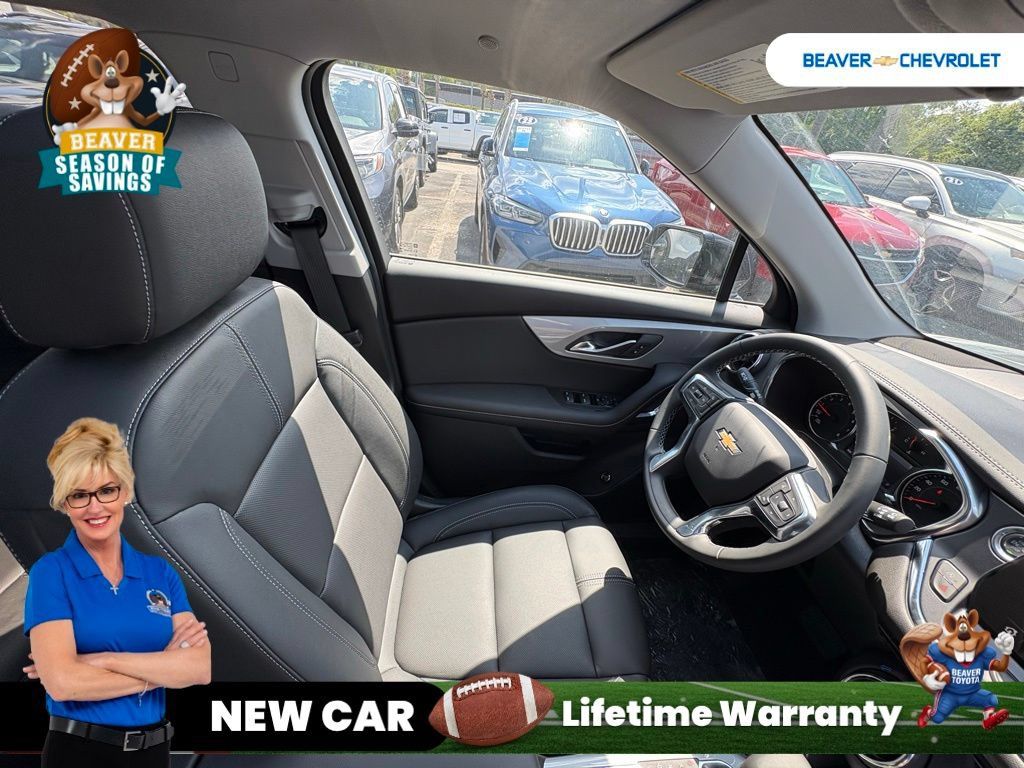 New 2025 Chevrolet Blazer LT w/ Midnight/Sport Edition AWD/4WD image 26