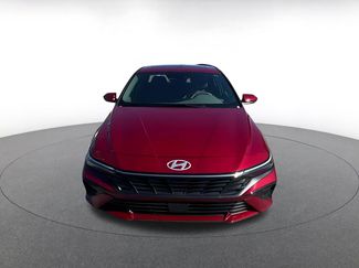 Used 2025 Hyundai Elantra SEL video 2