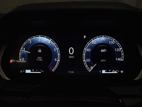 New 2025 Jeep Grand Cherokee Altitude image 25