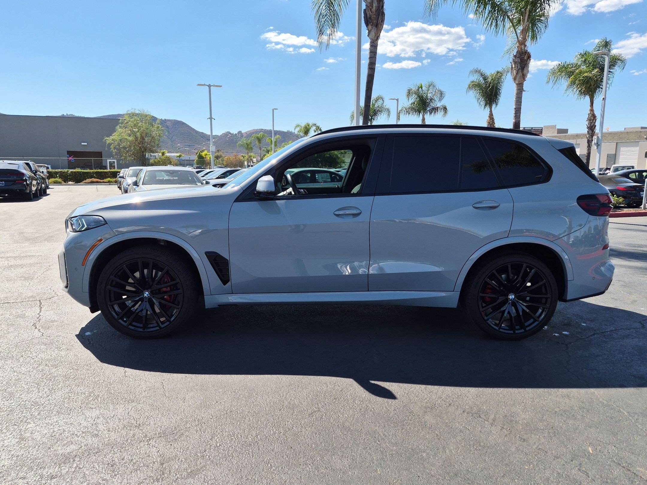 Certified 2024 BMW X5 sDrive40i w/ M Sport Package RWD image 7