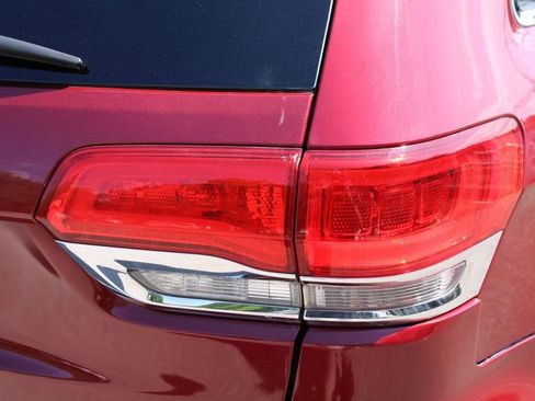 Used 2014 Jeep Grand Cherokee Limited w/ Trailer Tow Group IV RWD image 11