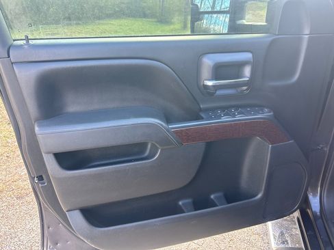 Used 2015 GMC Sierra 1500 SLE w/ SLE Value Package image 7