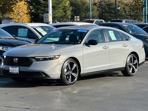 Certified 2025 Honda Accord Sport image 7