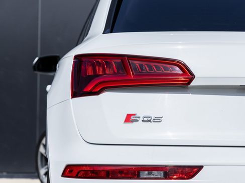 Used 2020 Audi SQ5 Premium Plus image 12