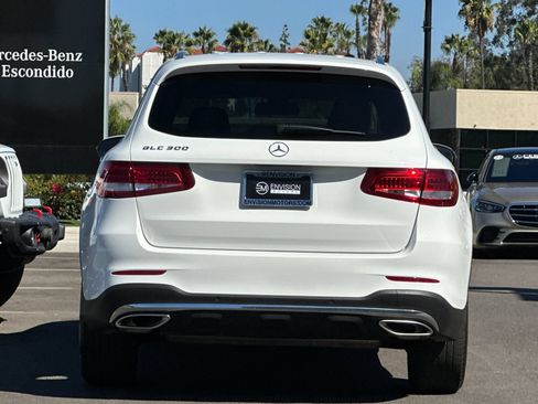 Used 2019 Mercedes-Benz GLC 300 image 4