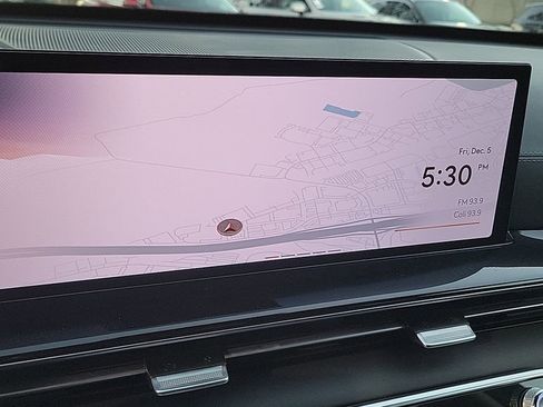 Used 2025 Genesis GV80 2.5T Standard image 25