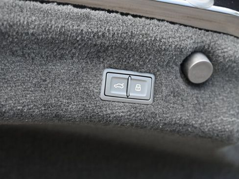 Used 2023 Bentley Continental GT V8 AWD/4WD image 28