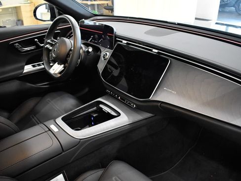 Used 2025 Mercedes-Benz E 53 AMG e 4MATIC Sedan image 22