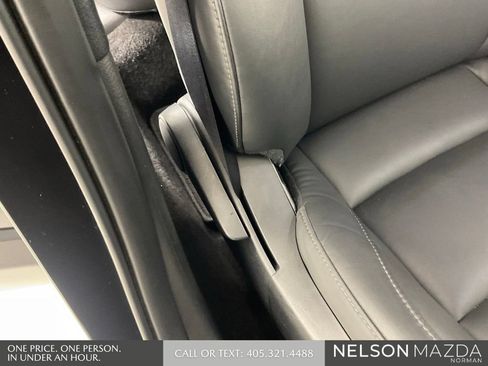 Certified 2025 MAZDA CX-30 AWD 2.5 S w/ Preferred Package image 28