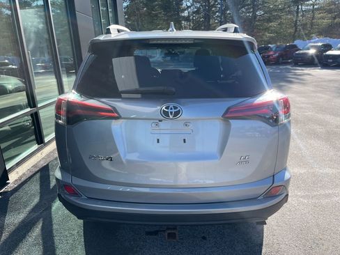 Used 2016 Toyota RAV4 LE image 8
