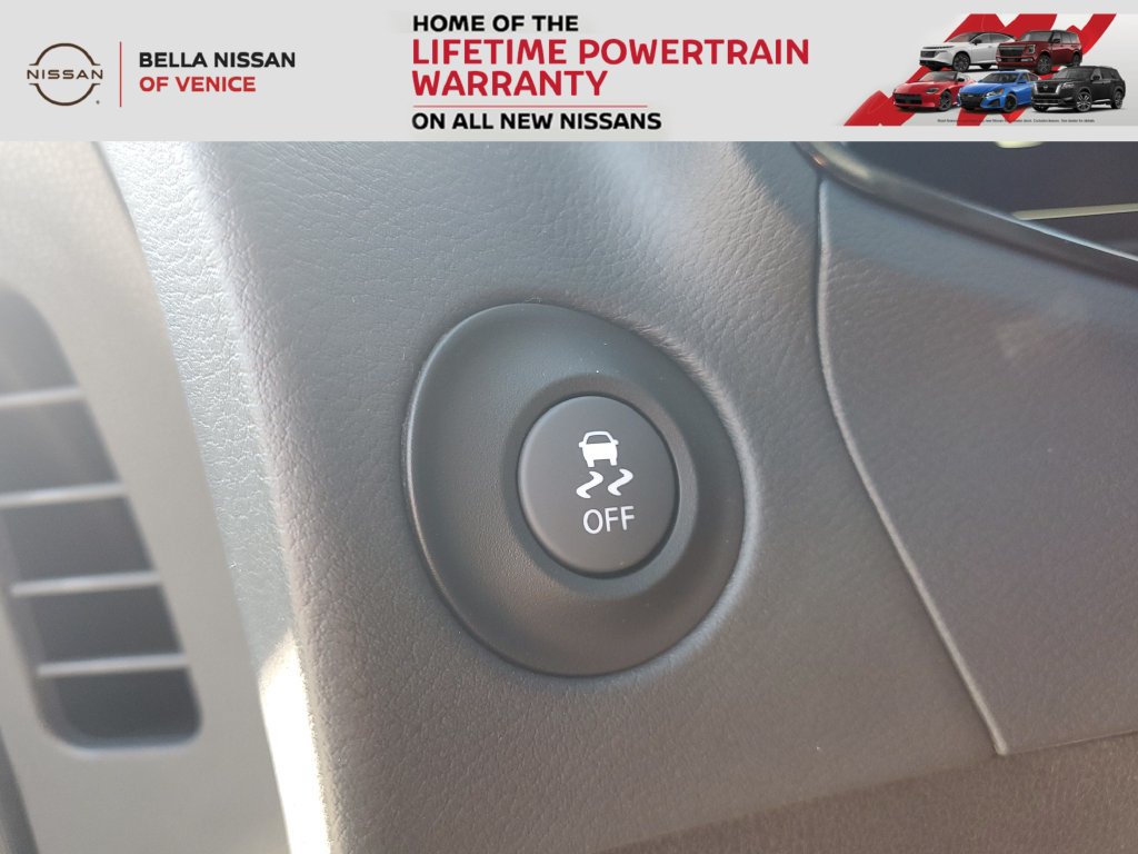 New 2026 Nissan Z Performance w/ Floor Mat Package RWD image 15