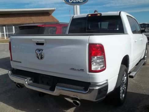 Used 2021 RAM 1500 Big Horn image 4