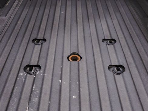 Used 2024 GMC Sierra 2500 SLT w/ SLT Convenience Package image 37