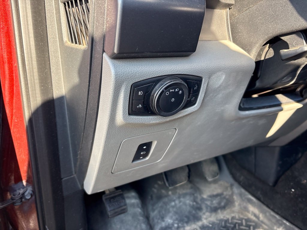 Used 2015 Ford F150 XLT w/ Equipment Group 301A Mid AWD/4WD image 19