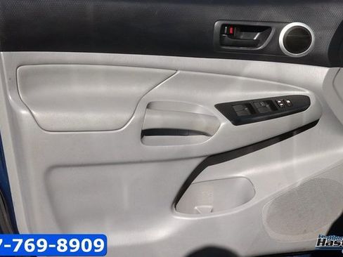 Used 2015 Toyota Tacoma TRD Pro image 10