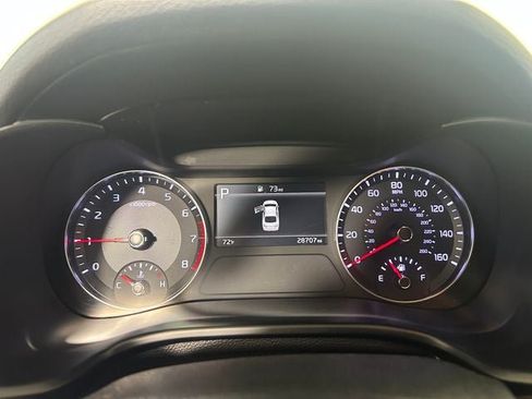 Used 2024 Kia Forte LXS w/ LXS Technology Package FWD image 17