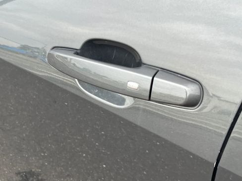 Used 2018 Chevrolet Malibu LT FWD image 7