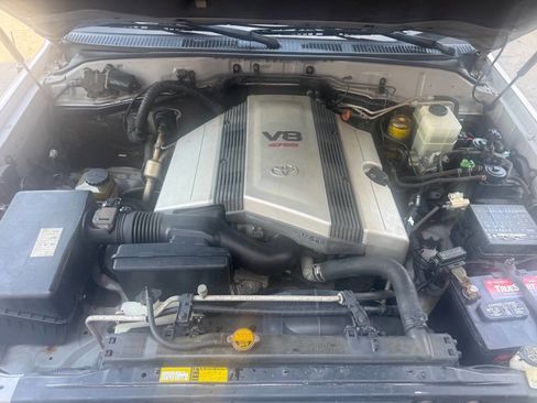 Used 2001 Toyota Land Cruiser AWD/4WD image 84