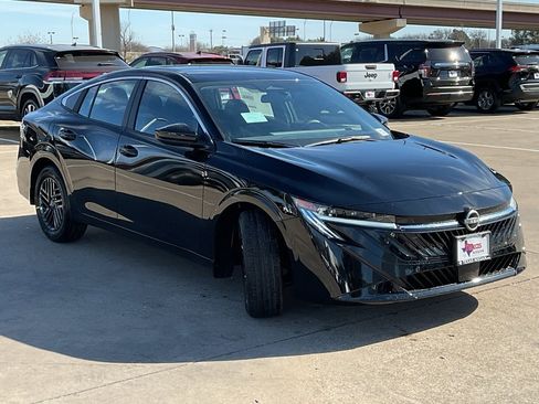 New 2026 Nissan Sentra SV image 4