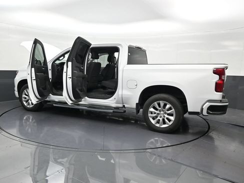 Used 2022 Chevrolet Silverado 1500 Custom RWD image 34