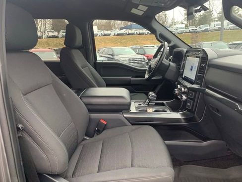 Certified 2022 Ford F150 XLT w/ Equipment Group 302A High image 27