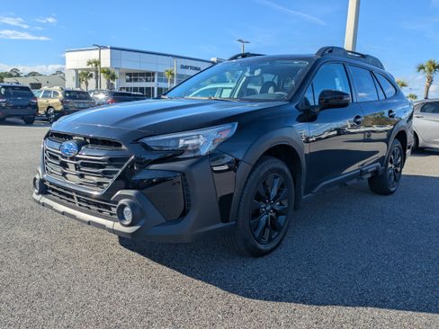 Certified 2023 Subaru Outback Onyx Edition XT image 8