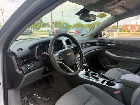 Used 2014 Chevrolet Malibu LS w/ Protection Package FWD image 12