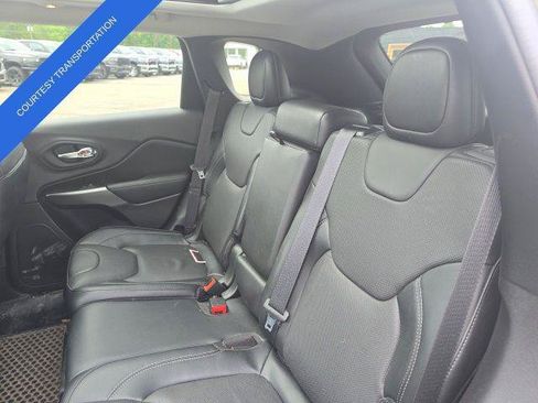Certified 2021 Jeep Cherokee Limited w/ Elite Package AWD/4WD image 23