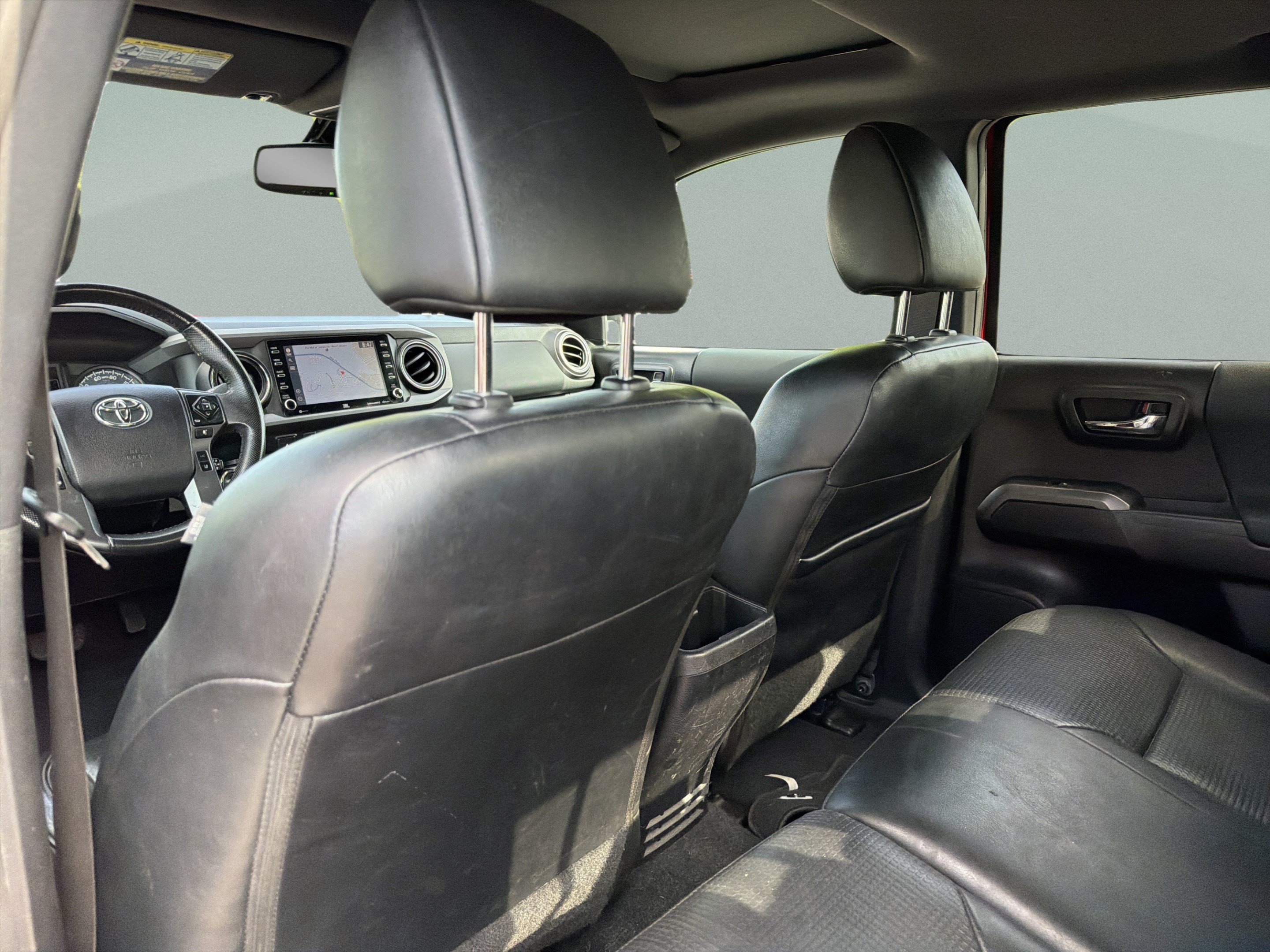 Used 2022 Toyota Tacoma TRD Sport w/ TRD Premium Sport Package RWD image 27