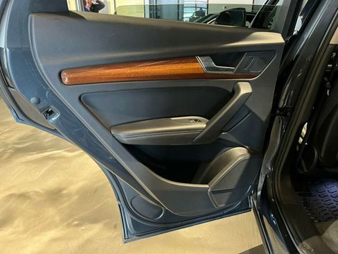 Used 2021 Audi Q5 2.0T Premium Plus image 24