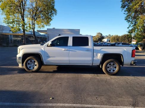 Used 2017 GMC Sierra 1500 SLE w/ SLE Value Package image 2