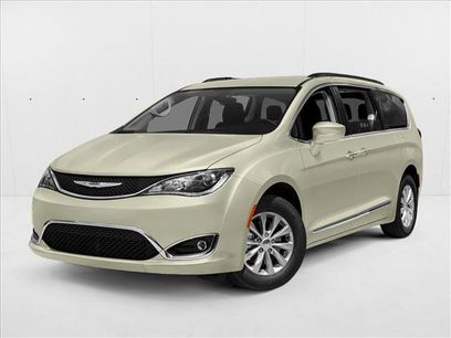 Used 2017 Chrysler Pacifica Limited