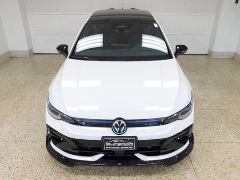 Used 2026 Volkswagen Golf AWD/4WD image 9