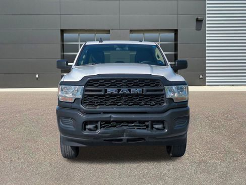 Used 2019 RAM 2500 Tradesman AWD/4WD image 2