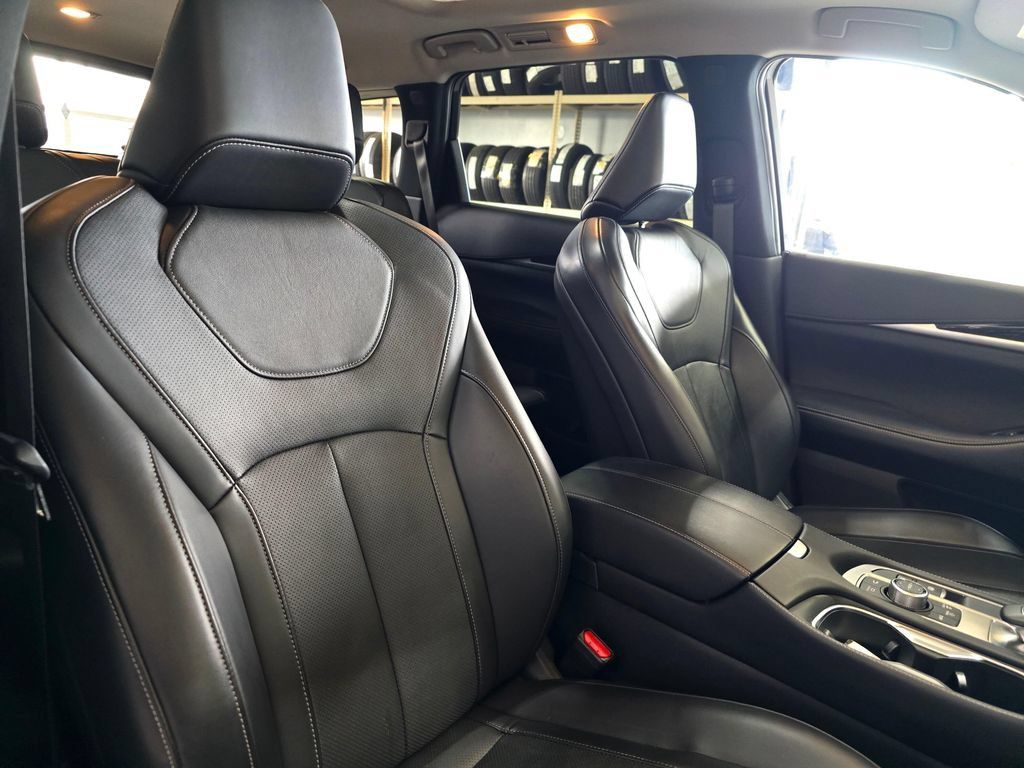 Certified 2024 INFINITI QX60 Pure AWD/4WD image 29