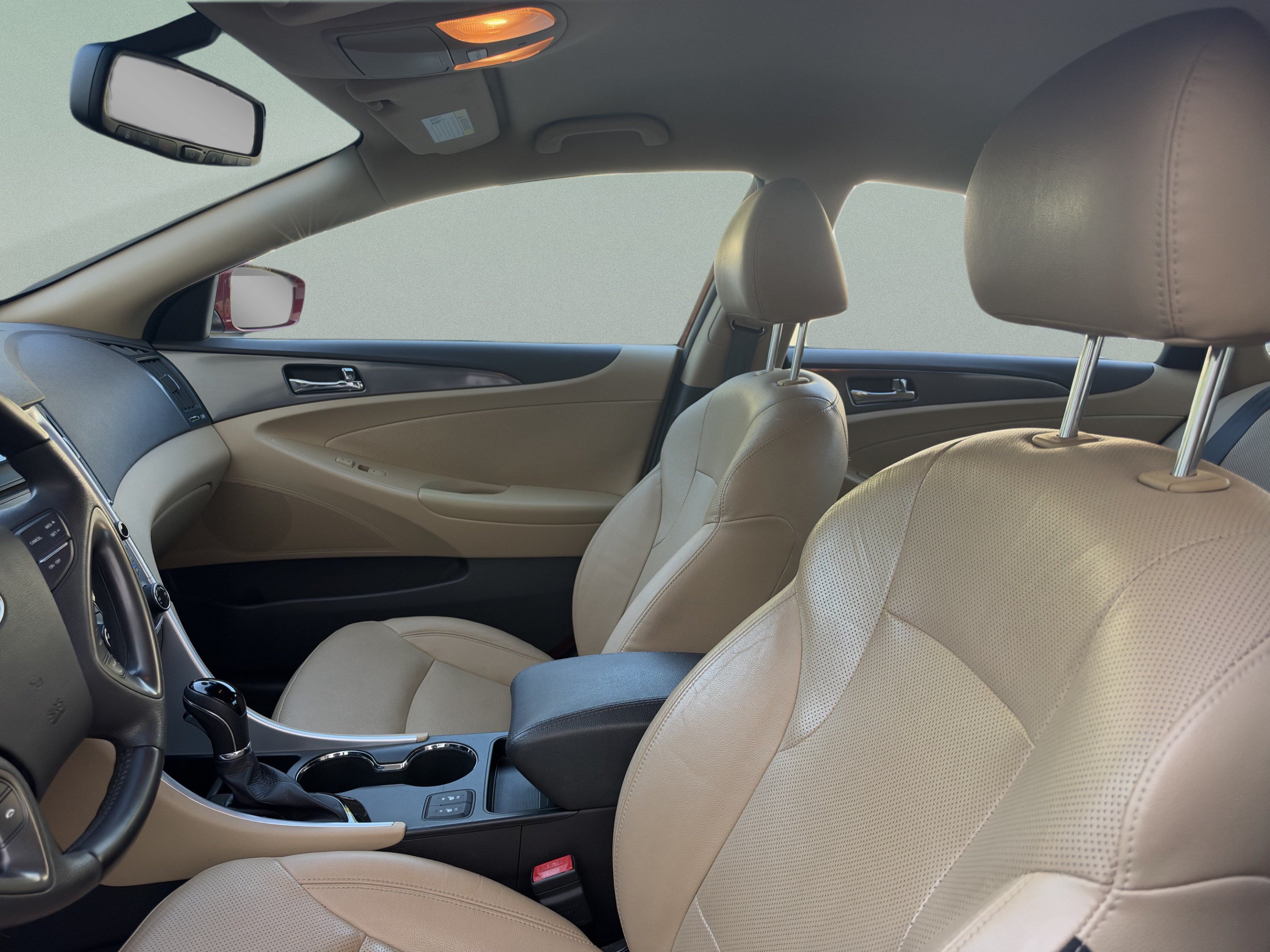Used 2012 Hyundai Sonata Hybrid w/ Leather Pkg FWD image 17