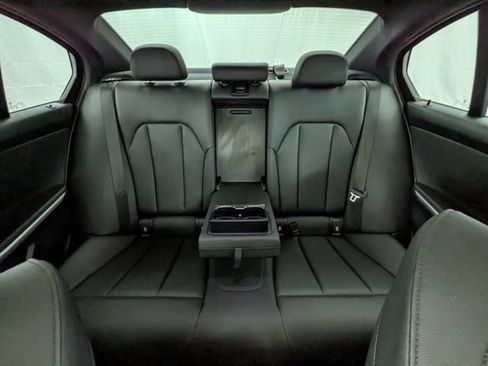 Used 2019 BMW 330i xDrive Sedan w/ Convenience Package AWD/4WD image 21