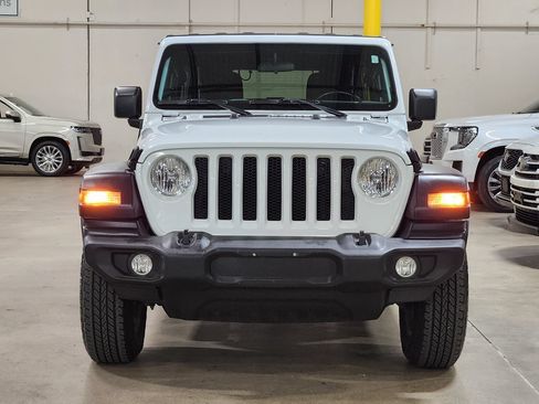 Used 2021 Jeep Wrangler Unlimited Sport AWD/4WD image 2