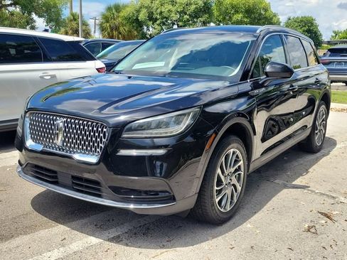 Certified 2022 Lincoln Corsair FWD image 3