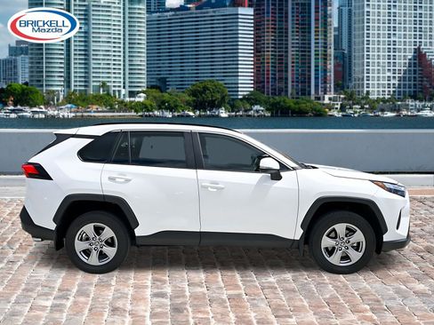 Used 2024 Toyota RAV4 XLE w/ Convenience Package FWD image 6