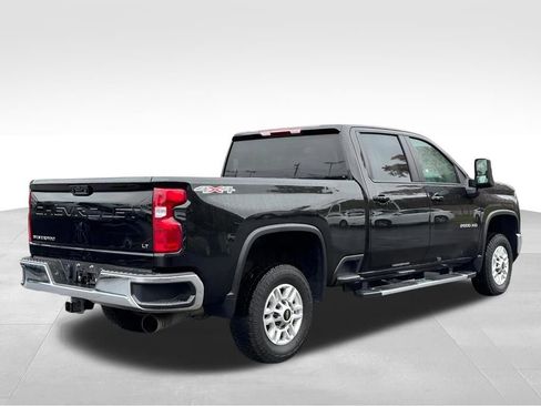 Used 2024 Chevrolet Silverado 2500 LT image 7