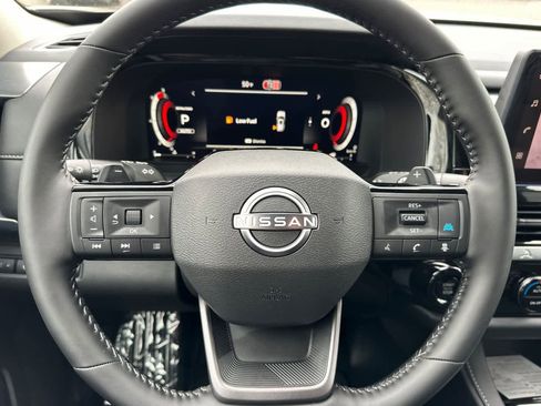 New 2026 Nissan Pathfinder SL image 23