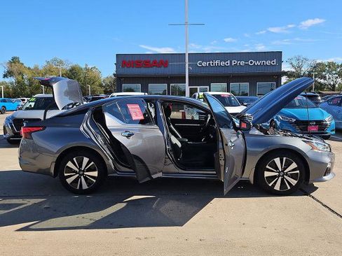 Certified 2021 Nissan Altima 2.5 SL image 13