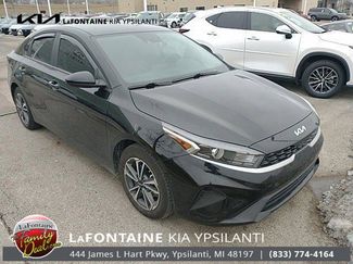 Used 2024 Kia Forte LXS video 1