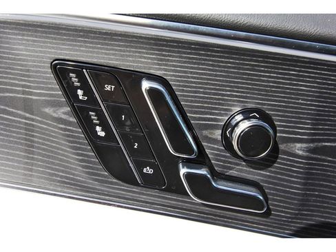 New 2026 Cadillac Lyriq Luxury image 21