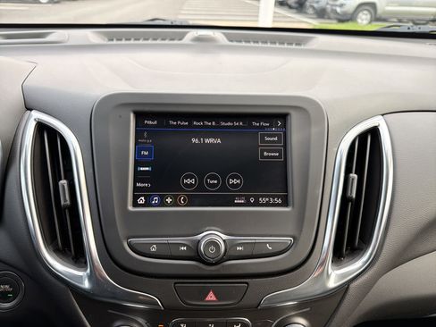 Used 2021 Chevrolet Equinox LT image 23