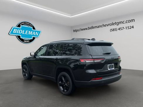 Used 2023 Jeep Grand Cherokee L Laredo AWD/4WD image 5